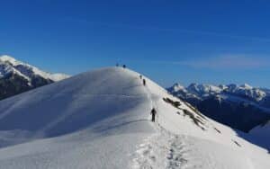 A view of the ridge of Comodoto walking in snow shoes on our Snwshoeing Holidays Pyrenees