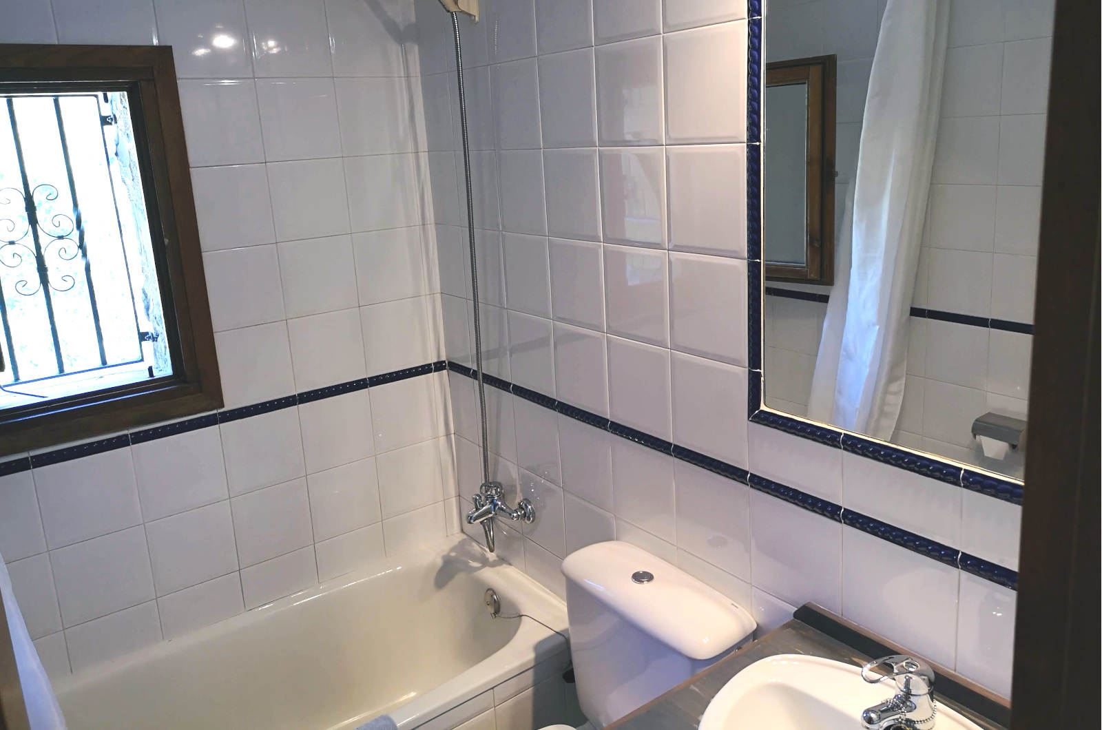 Holiday rental layout5